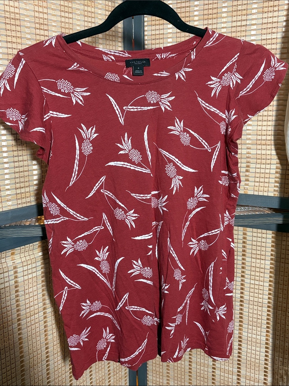 Ann Taylor Factory Burgundy Tee with White Pineapple Print
